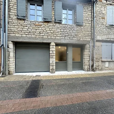 Saint-amour - Centre - Et Salle De Bain Wc Privee - Cuisine Partagee Homestay *