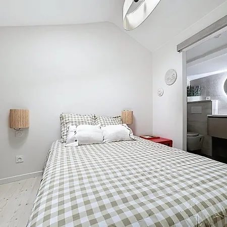 Saint-amour - Centre - Et Salle De Bain Wc Privee - Cuisine Partagee Homestay *